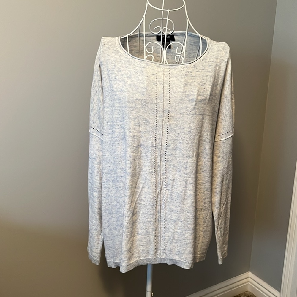 Sweater - Picture 3 of 3